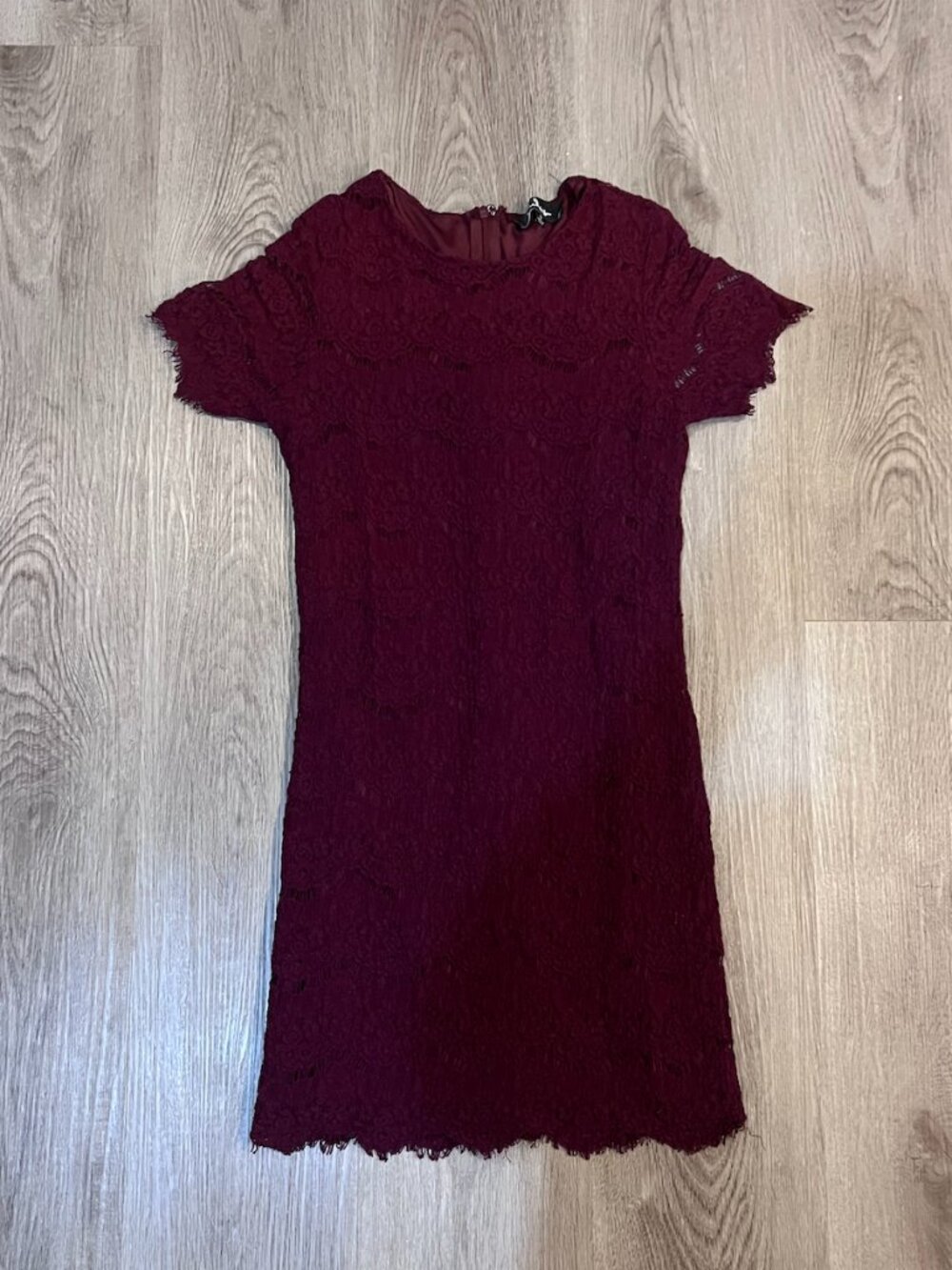 Lulu's Burgundy Lace Sheath Dress Size Small